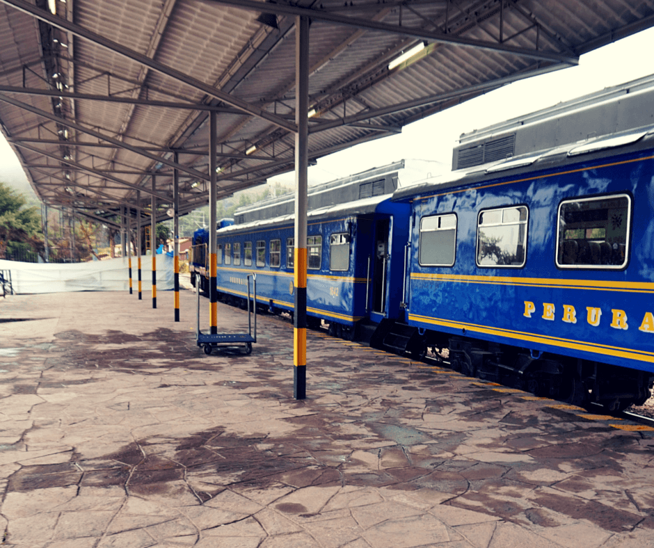 The platform of the Poroy train station
