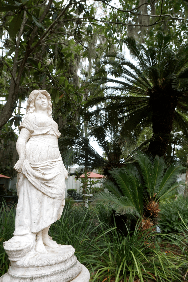 statues in Sweetwater Inn Gainesville